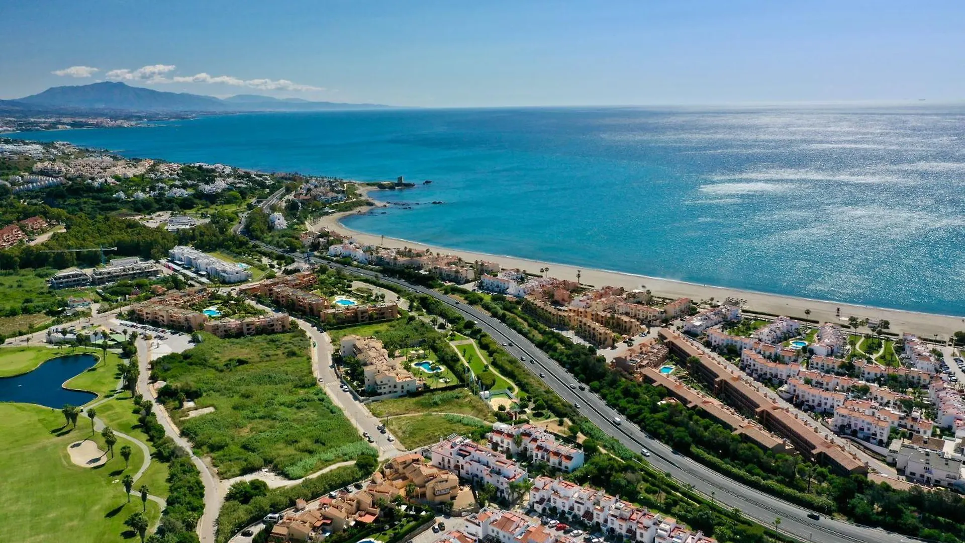 Beachside Vacation Apartment In Casares Playa San Luis de Sabinillas