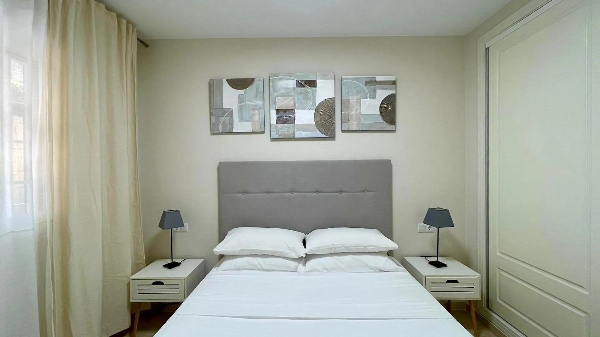 Beachside Vacation Apartment In Casares Playa San Luis de Sabinillas Spain
